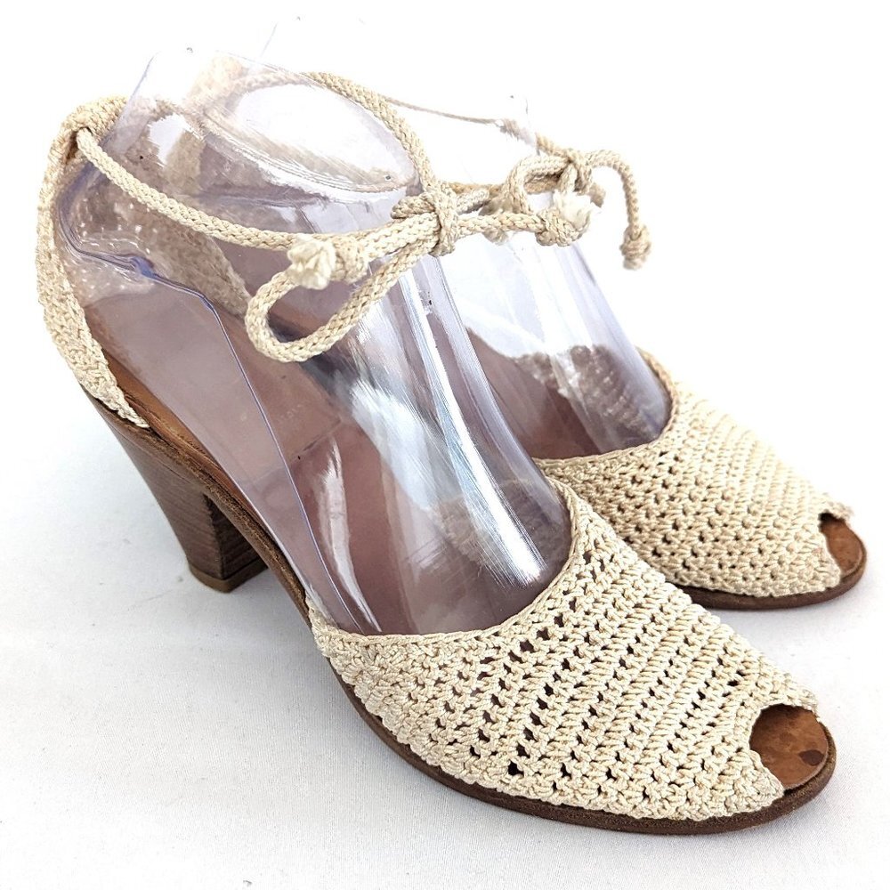 💛 Pancaldi Crochet Knit Italian Pumps - Size 7.5 AA 💛